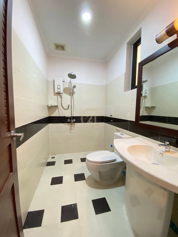 Brand new Two Bedroom for Rent at | Beoug Trobek, Phnom Penh