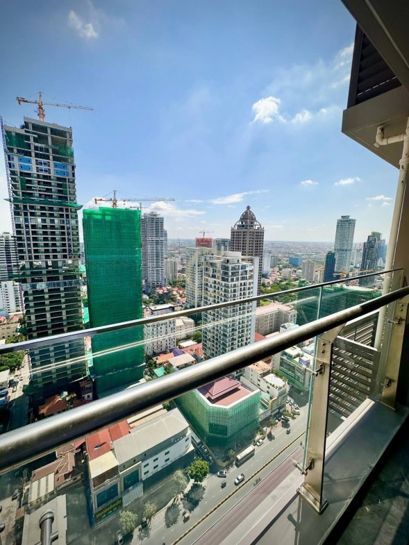 Brand New 1 Bedroom for Rent at BKK3