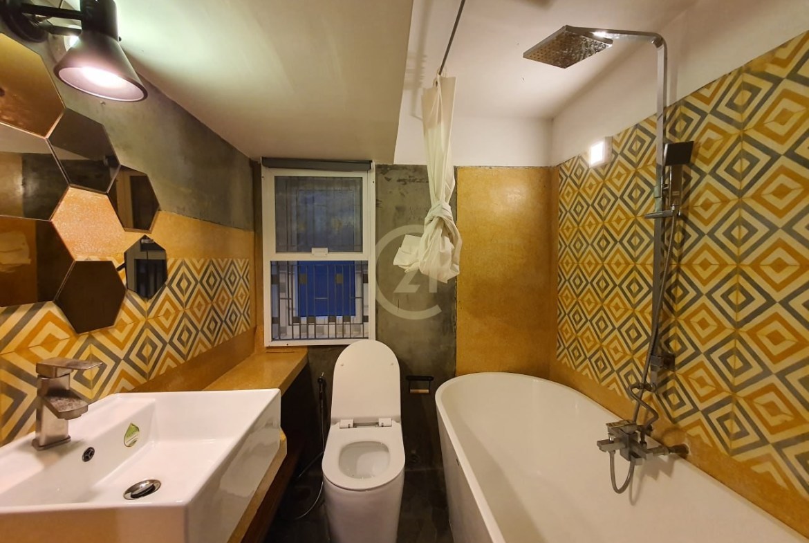 Good Duplex One Bedroom for rent at BKK3
