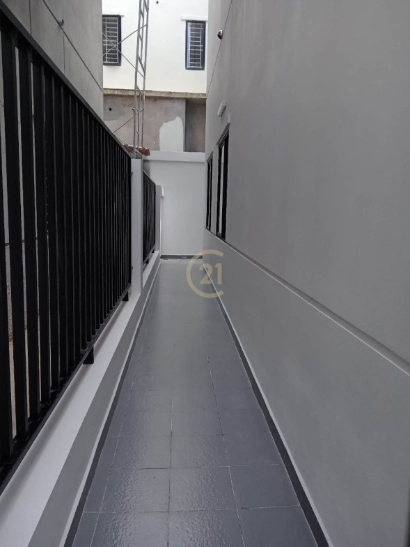 Flat House for Rent at | Peng Hout Boeng Snao, Phnom Penh