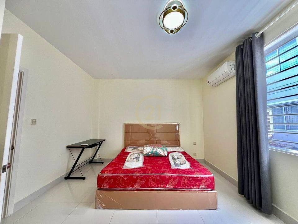 photo_2024-10-26_10-30-44