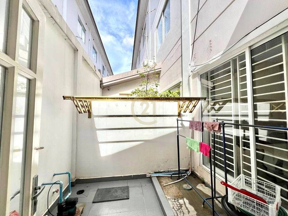 photo_2024-10-26_10-31-07