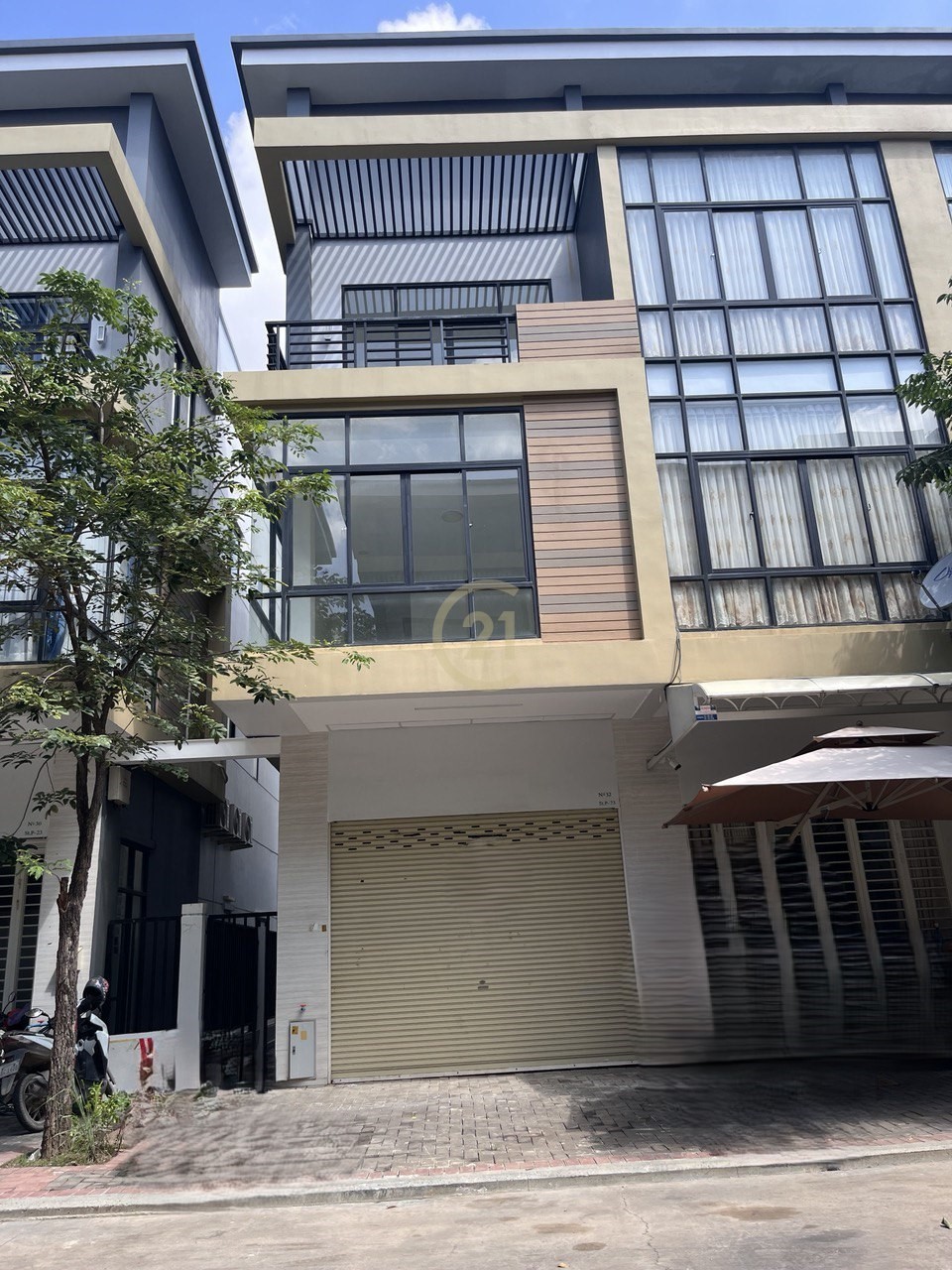 Flat House for Rent at | Peng Hout, Phnom Penh