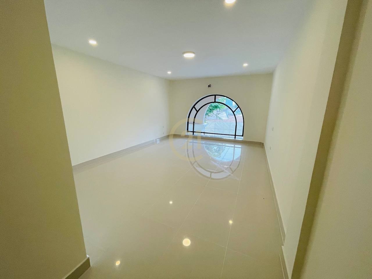 photo_2024-10-31_16-31-17