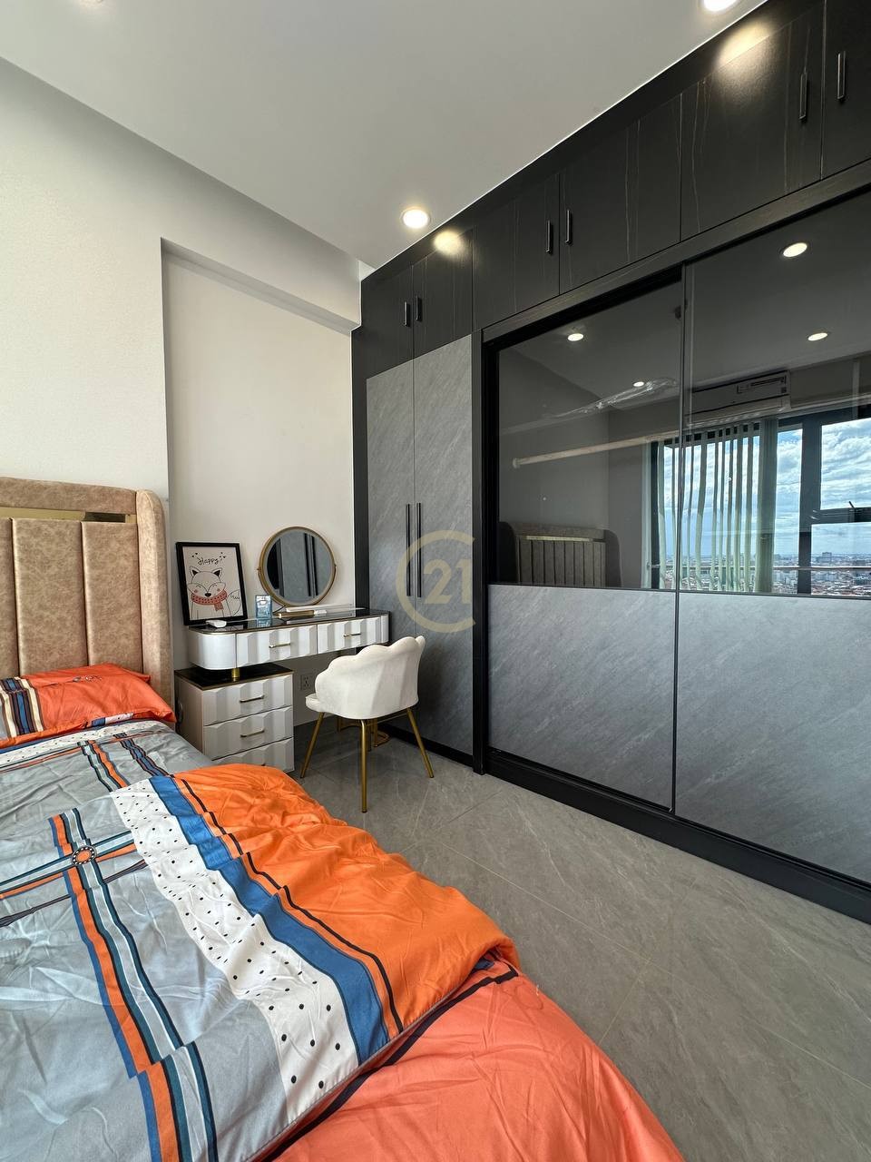 Cozy Condo 1 Bedroom For Rent At BKK3