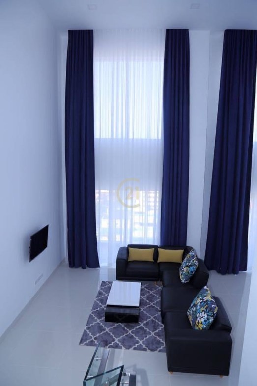 Big Penthouse 4Bedroom For Rent At Toul Tompung