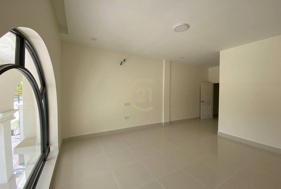 Flat House for Rent at | Peng Hout Boeng Snao, Phnom Penh