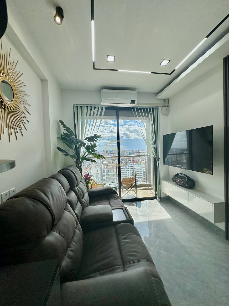 Cozy Condo 1 Bedroom For Rent At BKK3