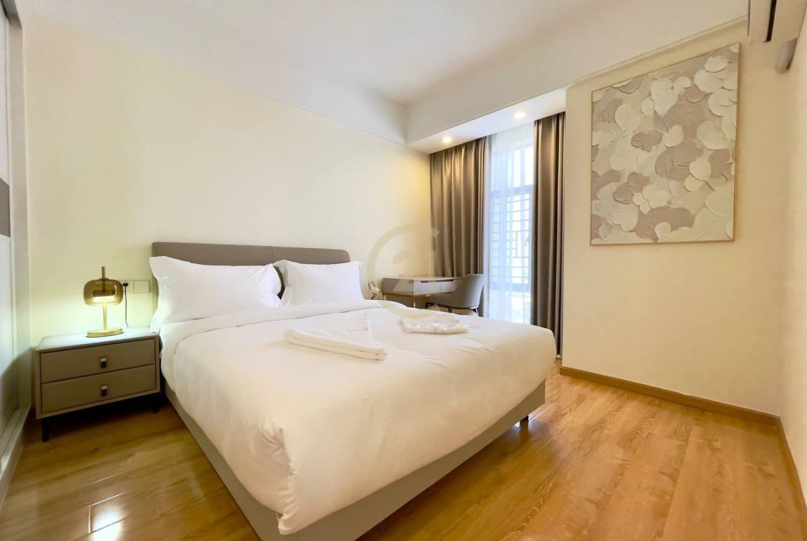 Big Condo Three Bedroom For Sale At TK