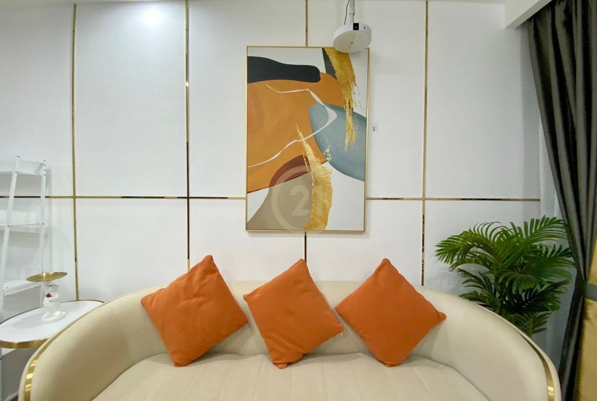 Condo Three Bedroom For Rent At Tonle Bassac