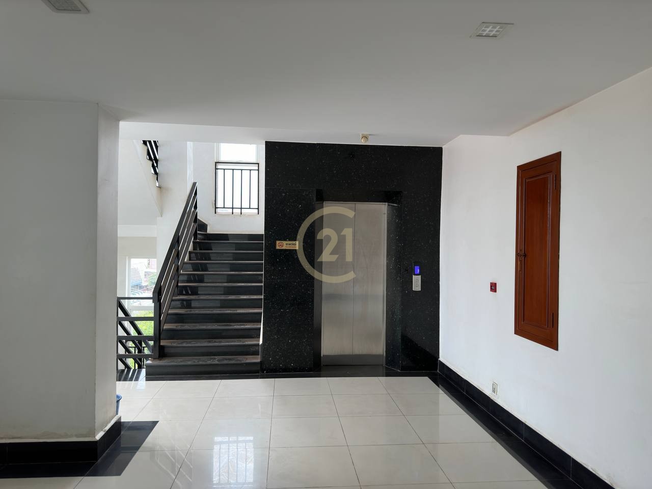 Whole Building For Rent At Toul Kork