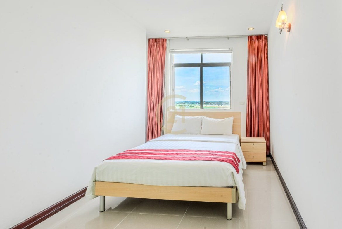 Nice 3 Bedrooom for Rent at Chroy Chongva