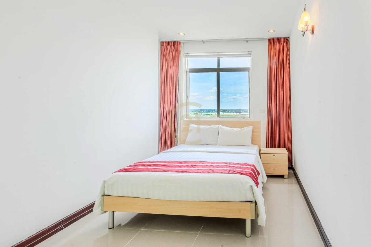 Nice 3 Bedrooom for Rent at Chroy Chongva