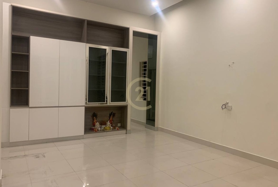 Flat House for Rent at | Peng Hout, Phnom Penh