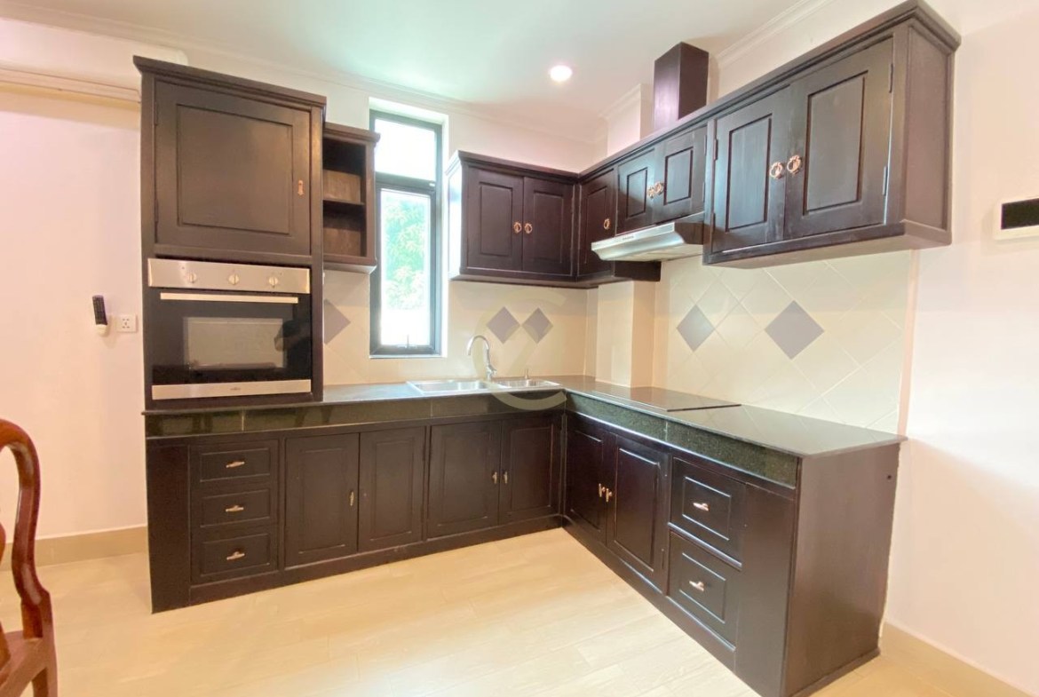 Brand new Two Bedroom for Rent at | Beoug Trobek, Phnom Penh