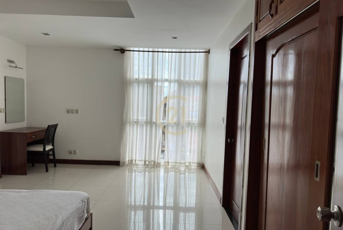 Whole Building For Rent At Toul Kork