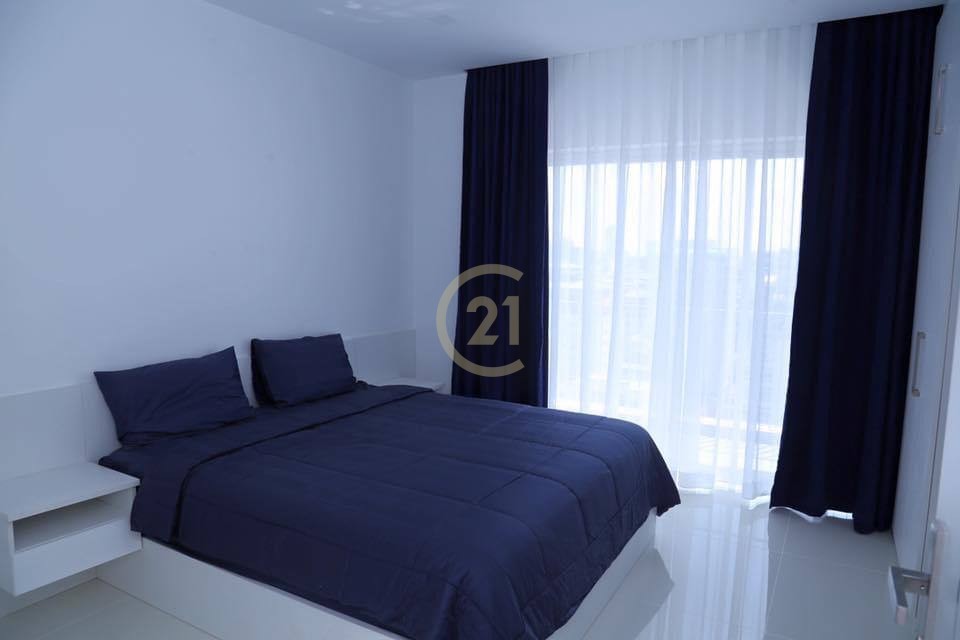 Big Penthouse 4Bedroom For Rent At Toul Tompung