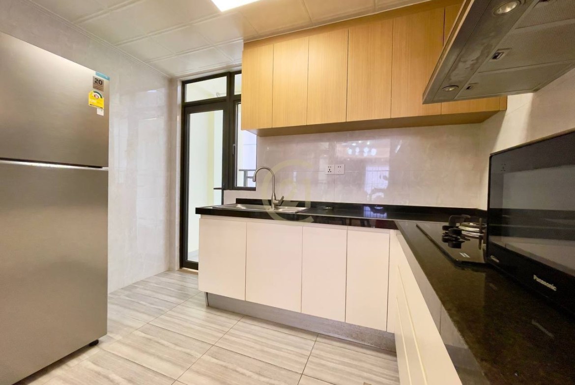 Big Condo Three Bedroom For Sale At TK