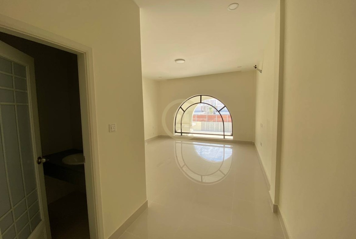 Flat House for Rent at | Peng Hout Boeng Snao, Phnom Penh