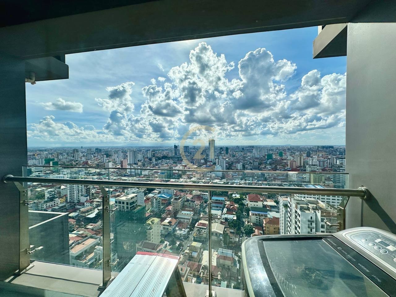 Beautiful Condo 2 Bedrooms For Rent at BKK3