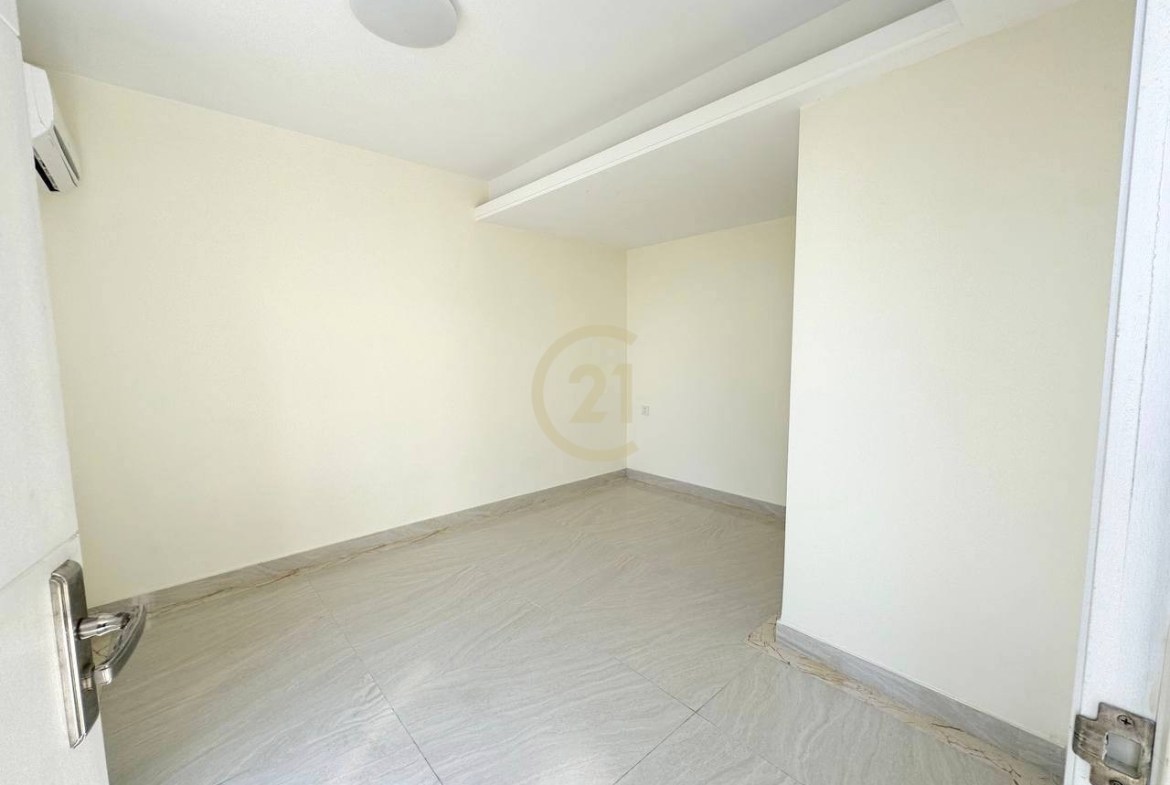 Big Penthouse For Sale At Toul Kork