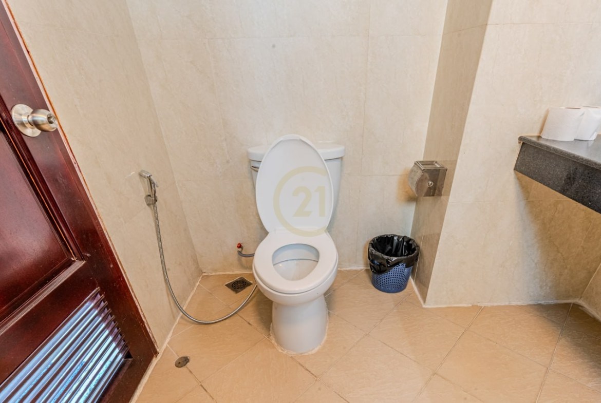 Nice 3 Bedrooom for Rent at Chroy Chongva