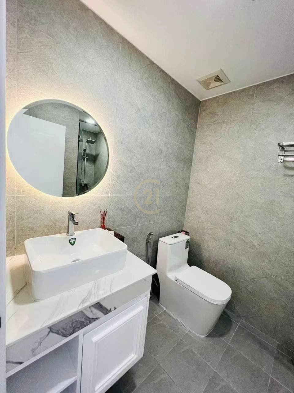 465472112_1018824006923937_7982803426920378907_n Beautiful 3 Bedroom For Rent BKK1