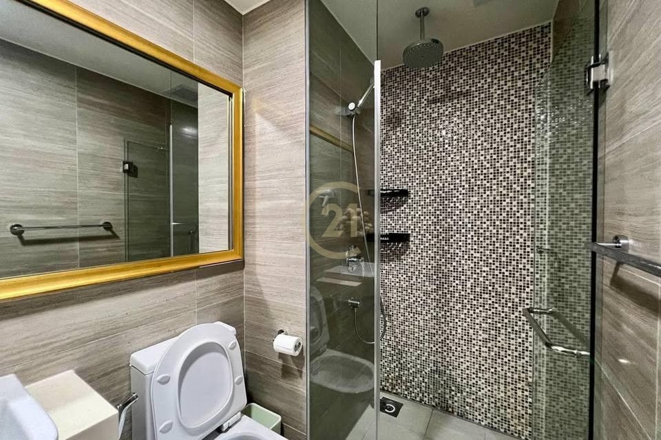 2 Bedroom Condo For Rent at The Peak