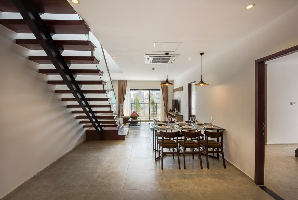 Modern Penthouse Duplex 4Bedroom For Rent At BKK2