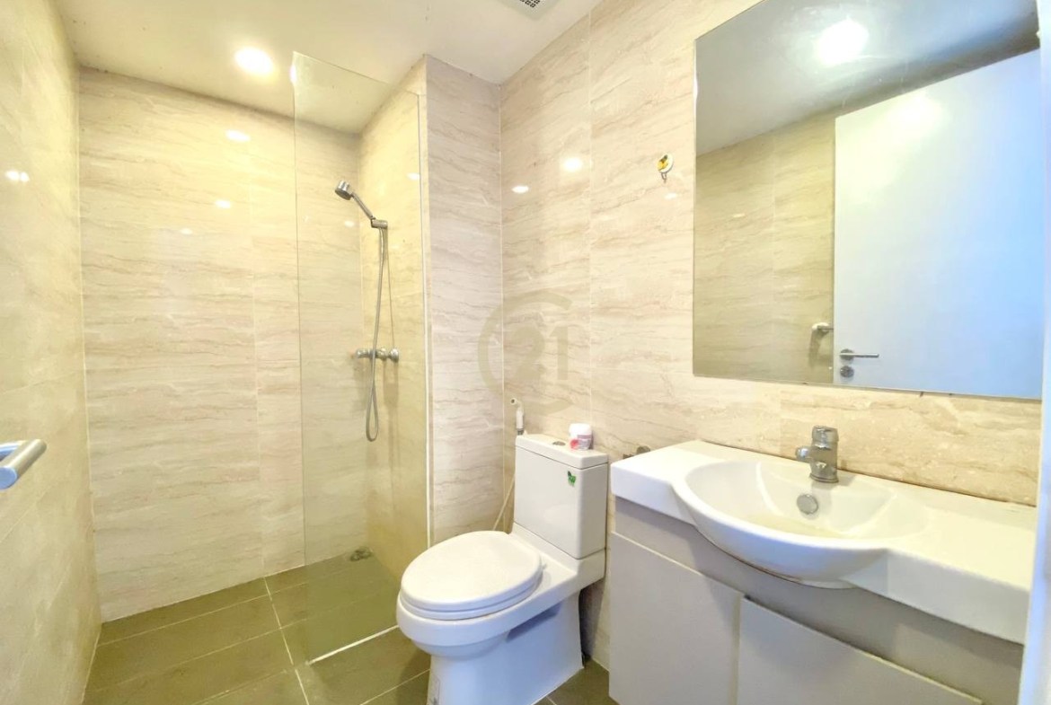 4 Bedroom Condo for Rent at Tonle Bassac