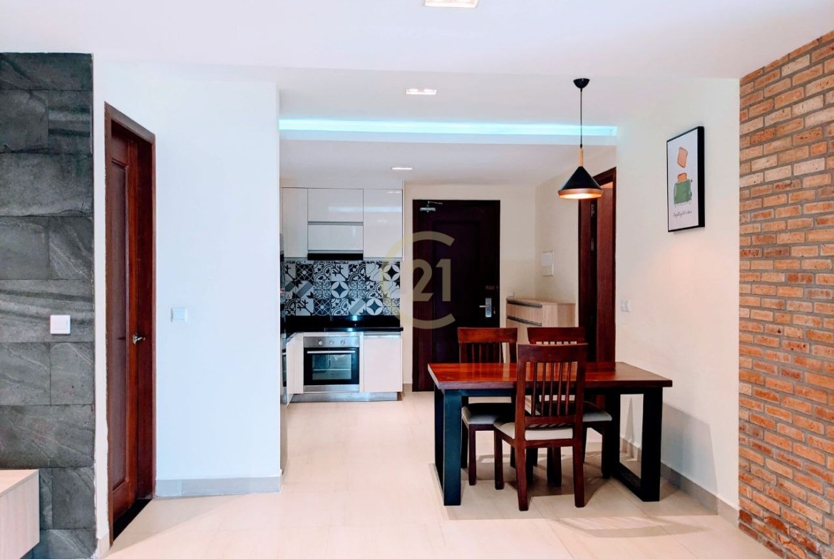 Beautiful Two Bedroom For Rent At BKK1