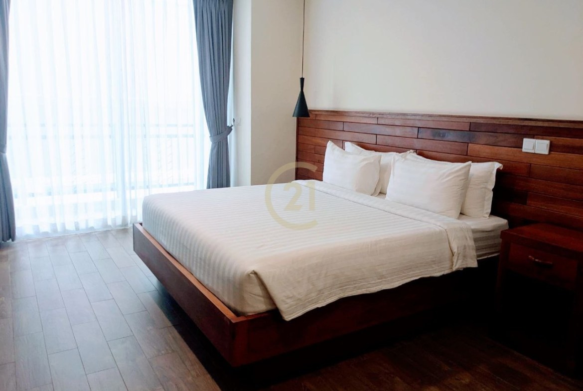 Beautiful Two Bedroom For Rent At BKK1