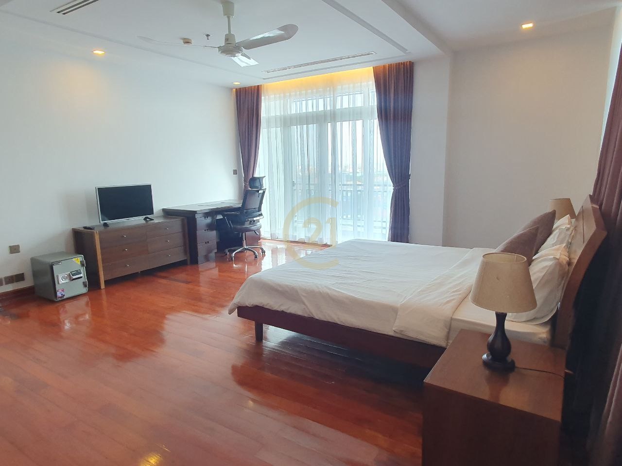 Brand new 3-Bedroom for Rent at | BKK1, Phnom Penh
