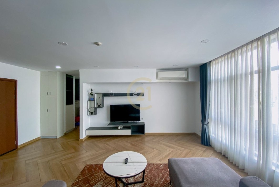 MODERN ONE BEDROOM FOR RENT AT BKK1
