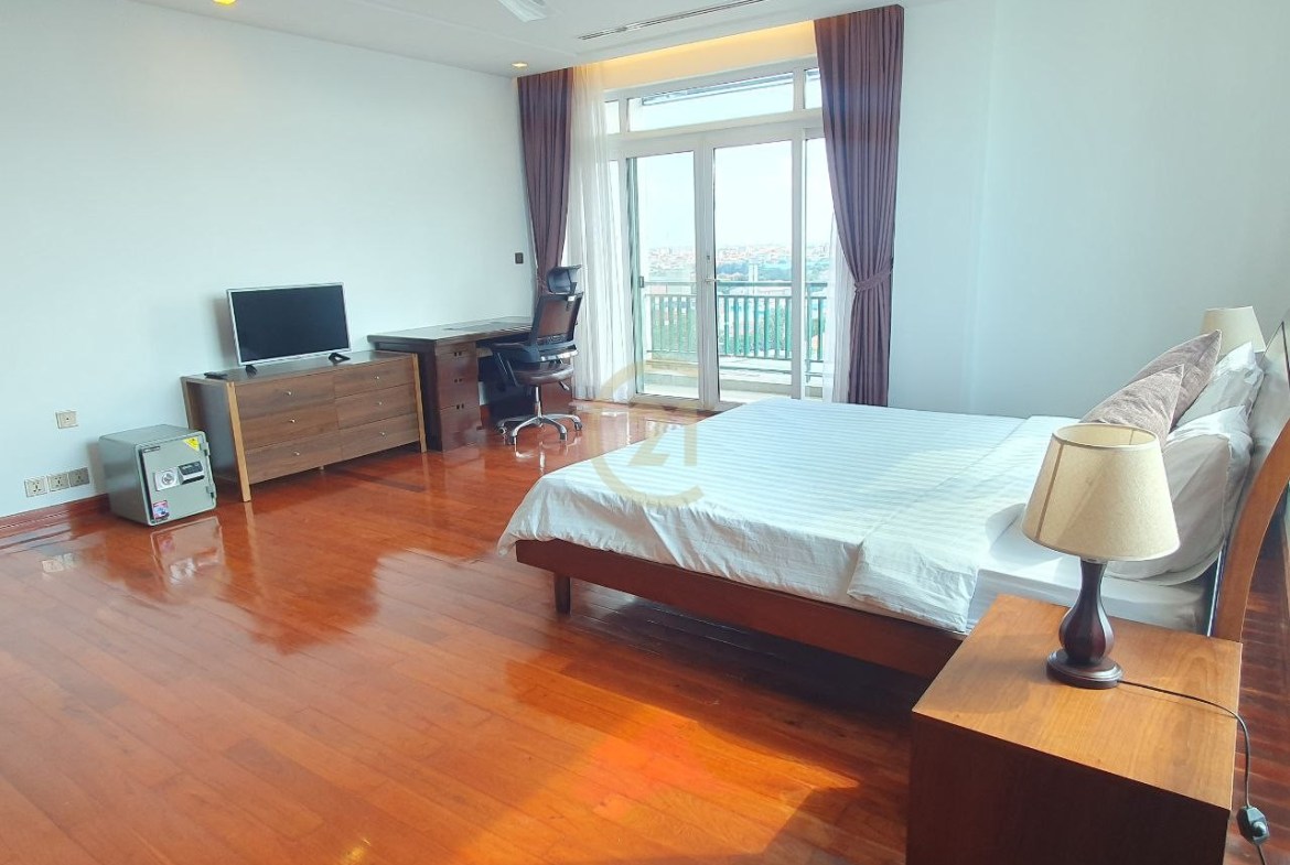 Brand new 3-Bedroom for Rent at | BKK1, Phnom Penh