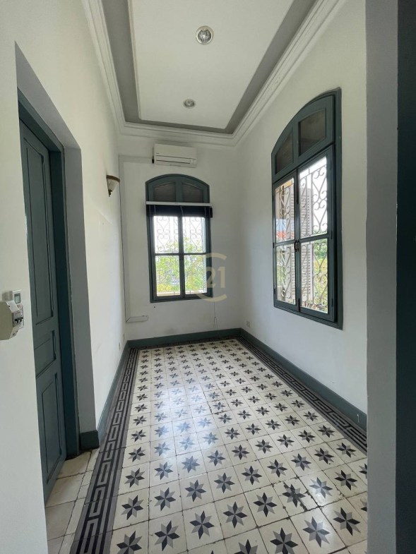 Classic Villa for rent at Independence