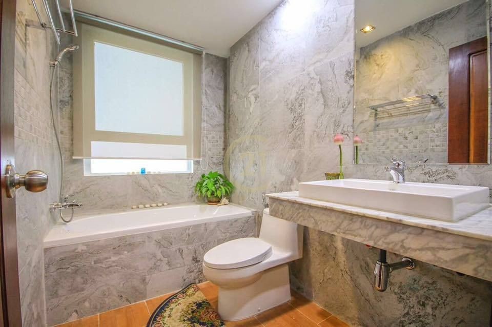 Nice Two Bedroom for rent at BKK1