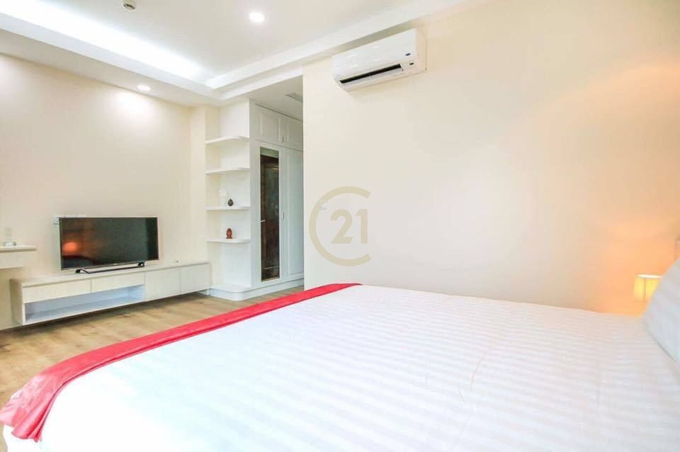 Nice Two Bedroom for rent at BKK1