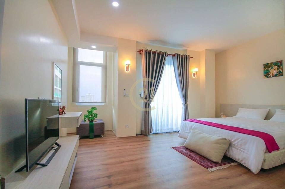 Nice Two Bedroom for rent at BKK1