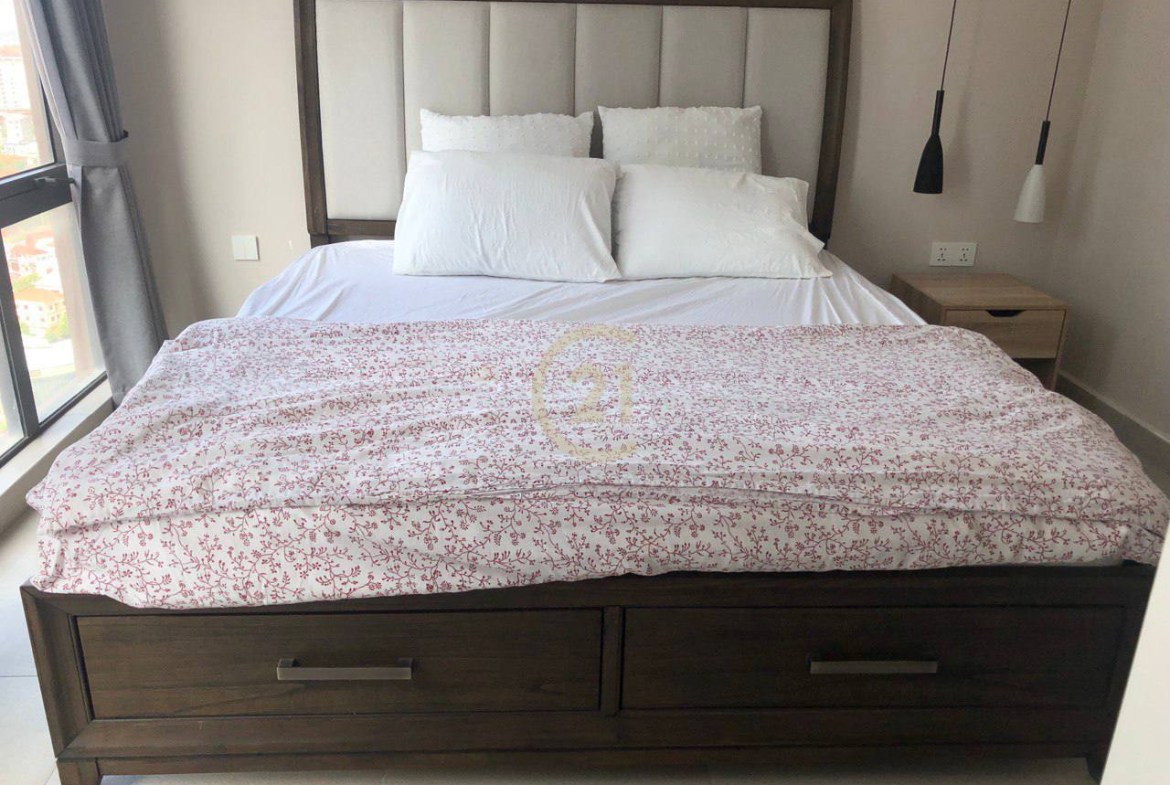 Two bedroom for rent at Time Square 3