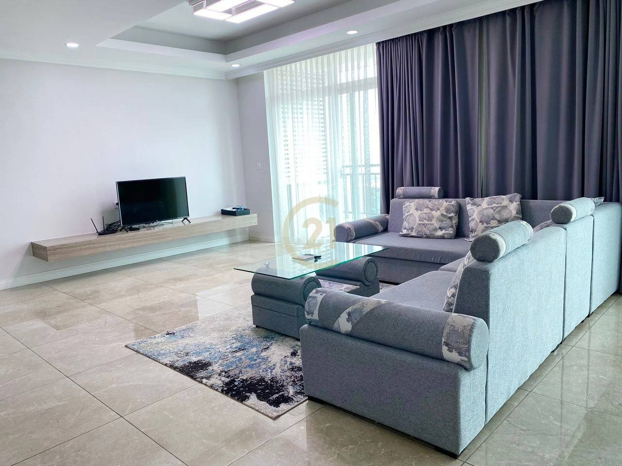 Specious 1 Bedroom For Rent at BKK1