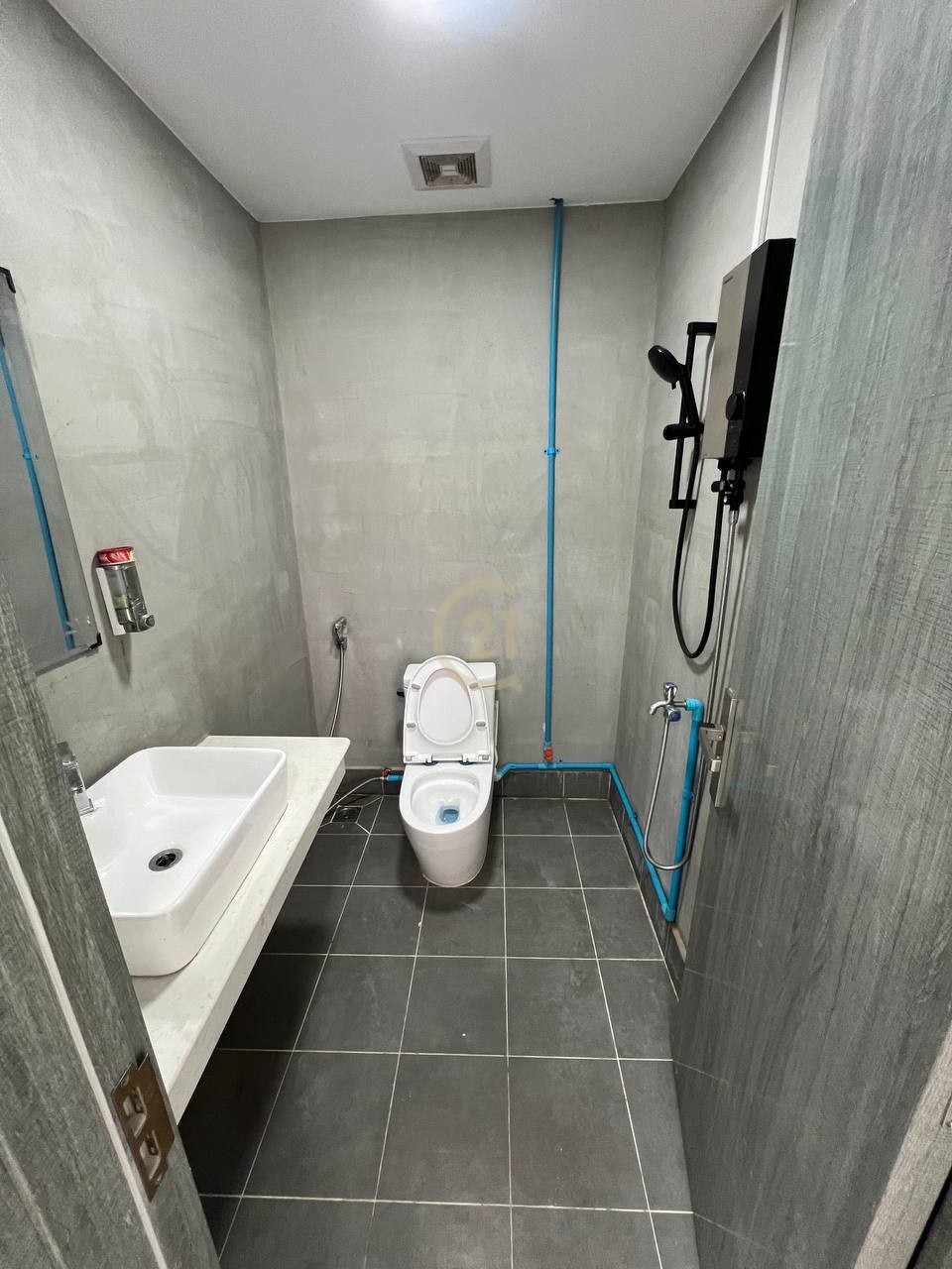 Beautiful Studio Room For Rent At TTP
