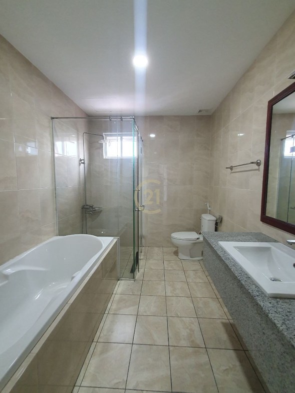 Brand new 3-Bedroom for Rent at | BKK1, Phnom Penh