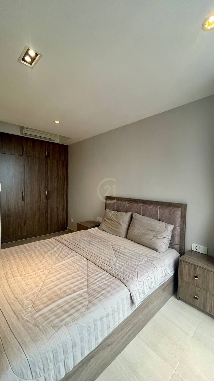 Condo 3 Bedroom For Rent at Time Square 3