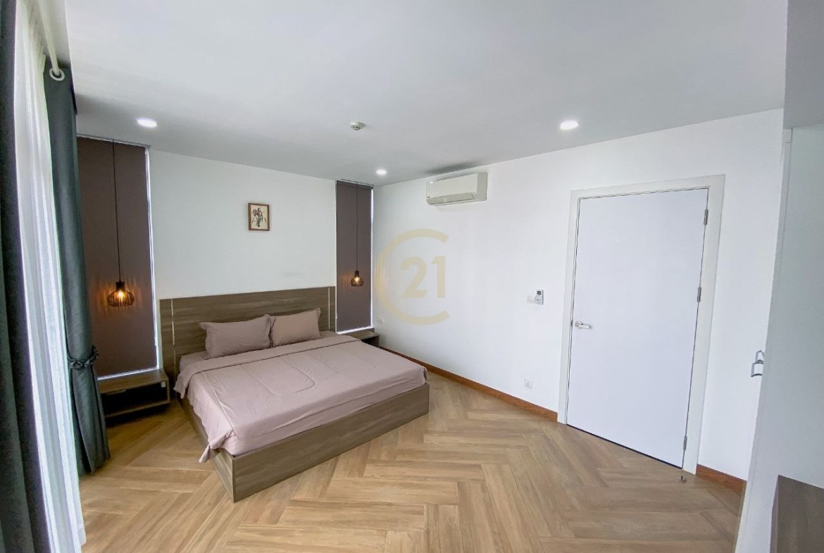 Modern One Bedroom For Rent At BKK1