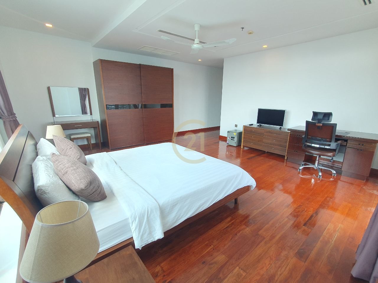 Brand new 3-Bedroom for Rent at | BKK1, Phnom Penh