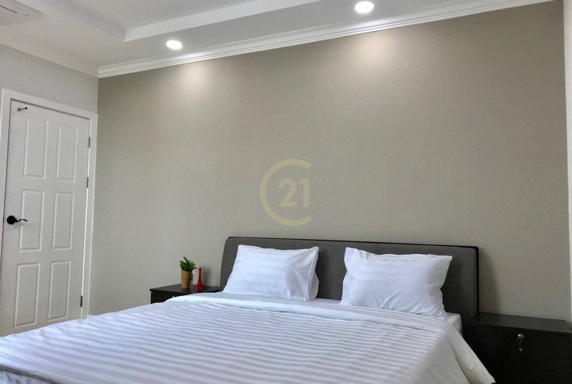 Specious 1 Bedroom For Rent at BKK1