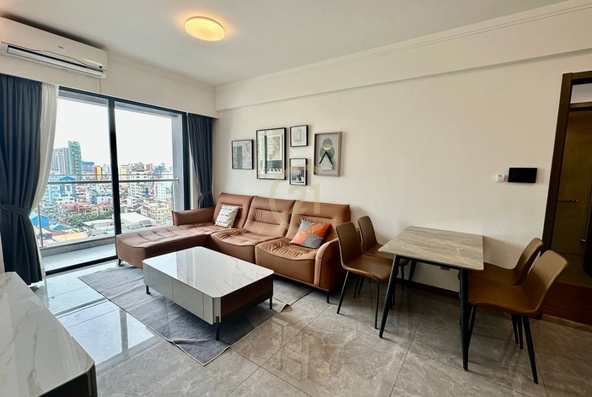 Nice 3 Bedroom Condo For Rent at BKK3