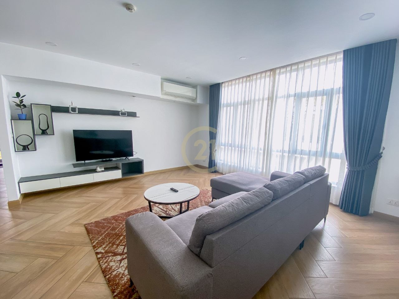 photo_8_2024-11-06_10-43-44 MODERN ONE BEDROOM FOR RENT AT BKK1