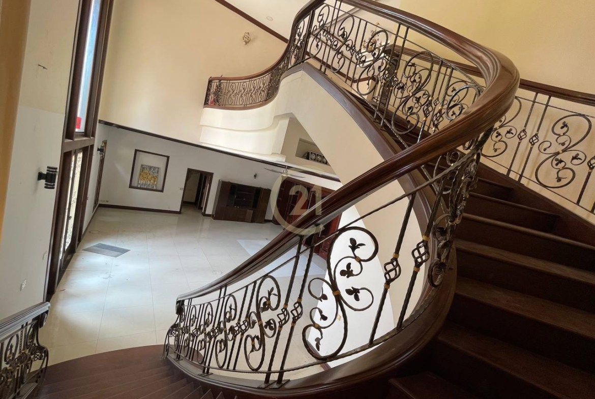 Villa for Rent at | Daun Penh, Phnom Penh